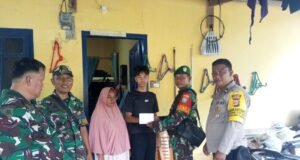 Sinergisitas Aparatur Kewilayahan di Desa Binaan, Babinsa Koramil 01/Sukajaya Turut Serta Dampingi Pemberian Santunan dari Danlanud Mus Kepada Anak Yatim