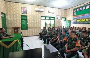 Wujud Perhatian Pimpinan, Komandan Kodim 0112/Sabang Berikan Jam Komandan Kepada Seluruh Personel