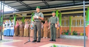 Dandim 0112/Sabang Pimpin Upacara Bendera di SMA Negeri 1 Sabang