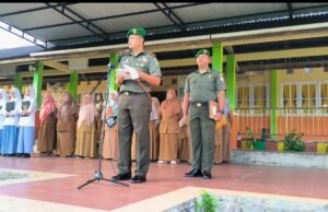 Dandim 0112/Sabang Pimpin Upacara Bendera di SMA Negeri 1 Sabang