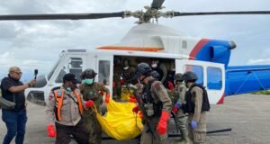 Dua Jenazah Korban KKB Berhasil Dievakuasi ke RSUD Dekai, Ops Damai Cartenz Tegaskan Proses Identifikasi dan Pengejaran Terus Berjalan