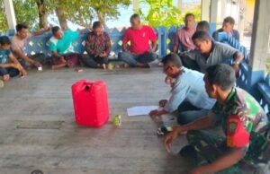 Babinsa Koramil 01 Sukajaya Hadiri Rapat Pemilihan Panglima Laot di Jurong Teping Bada