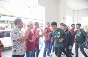 Putaran Nasional Liga4, PSAB Terbang Ke Surabaya, Ketua KONI Bakhtiar Minta Lutfi dan Kolega Keluarkan Seluruh Kemampuan Terbaik