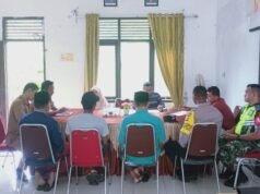 Babinsa Koramil 02/Sukakarya Hadiri Mediasi Perselisihan Keluarga Warga Binaan di Gampong Krueng Raya