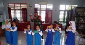 Babinsa Koramil 01/Sukajaya Dampingi Kegiatan Latihan Tarian Tradisional Anak-Anak TK Negeri 5 Sabang