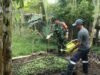 Dukung Ketahanan Pangan, Babinsa Koramil 02/Sukakarya Pantau Langsung Lahan Pertanian Warga Binaan