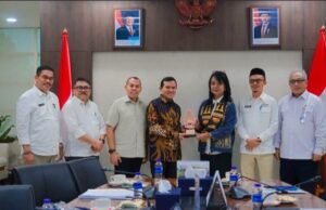 Bahas Tentang TPST Blang Bintang dan Banjir Subulussalam, Wagub Fadhlullah Berkunjung di Kementerian PU