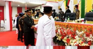 Dandim 0112/Sabang Hadiri Pelantikan Wali Kota dan Wakil Wali Kota Sabang Terpilih, Berikan Ucapan Selamat dan Dukungan Penuh