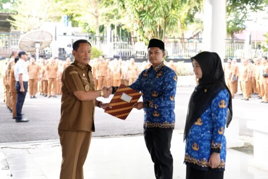 Wakil Wali Kota Sabang serahkan SK CPNS Formasi tahun 2024