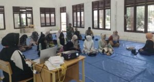 Babinsa, Bhabinkamtibmas, dan Dinkes Kota Sabang Kolaborasi Edukasi Orang Tua Murid dalam Program Imunisasi BIAS di SDN 2 Sabang