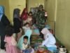 Babinsa Koramil 02/Sukakarya Jalin Komsos dengan Ibu-Ibu Posyandu di Gampong Krueng Raya