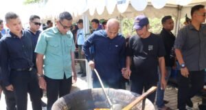 Kapolres Sabang Bersama Walikota Hadiri Festival Kuah Beulangong 2025 Meriahkan HUT Kota Sabang ke-60
