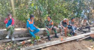 Babinsa Gampong Beurawang Laksanakan Komsos, Pererat Silaturahmi dan Tingkatkan Deteksi Dini