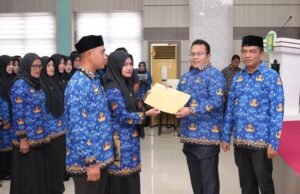 Wali Kota Sabang serahkan 240 SK PPPK tahap I formasi tahun 2024.
