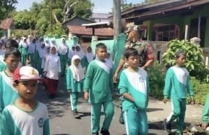 Babinsa Koramil 02/Sukakarya Dampingi Kegiatan Olahraga Siswa SDN 17 Sabang