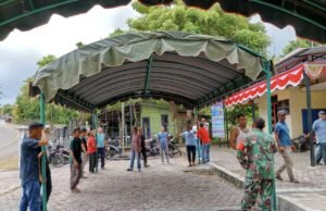 Gotong Royong Babinsa dan Warga Gampong Keuneukai, Wujud Kepedulian Sambut Maulid Nabi