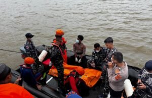 Telah Ditemukan, Pemuda Tabligh Yang Melompat ke Laut dari Roro AH 1 Meninggal Dunia
