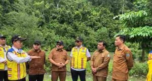 “Membangun, Komitmen dan Kenyataan”: Pemerintah Pusat Tinjau Jalan di Gunung Paro, Kulu dan Geurete Aceh