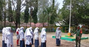Wujud Pembinaan Teritorial Dalam Bidang Pendidikan Babinsa Koramil 02/Sukakarya PBB Siswa SMPN 5 Sabang