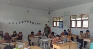 Babinsa Balohan Pantau Program Makan Bergizi di SMPN 3 Sabang, Dukung Generasi Sehat dan Cerdas