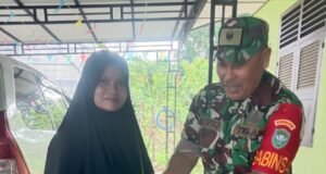 Babinsa Koramil 01/Sukajaya Dampingi Kegiatan Posyandu, Dukung Program Pencegahan Stunting Desa Binaan