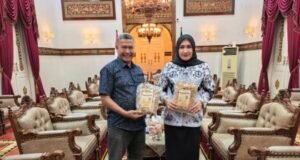 Pelaku Usaha Mikro dan UMKM Lampulo Silaturrahmi Dengan Marlina Muzakir Manaf