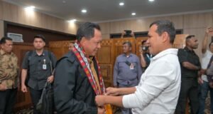 Wagub Aceh Fadhlullah Menyambut Kedatangan Mendagri RI ke Aceh