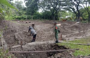 Babinsa Cot Abeuk Pantau Progres Pembangunan Koperasi Desa Kelurahan Merah Putih