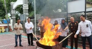 Kajari Sabang Lakukan Pemusnahan Barang Bukti (BB) Tahun 2025