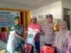 Babinsa Koramil 01/Sukajaya Bersama Bhabinkamtibmas Dampingi Penyaluran Bantuan Beras dari Bulog kepada Masyarakat Cot Abeuk