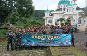 Wujud Bakti TNI AD, Kodim 0112/Sabang Bersihkan Masjid Baitul Muna di Momen Hari Juang Kartika