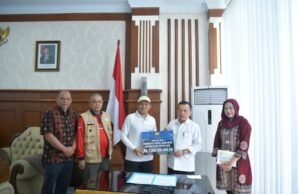 Bantuan Korban Banjir: Wagub Aceh Terima Bantuan dari Gubernur Jambi