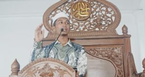 Ustadz Muchtar Imam Besar Masjid Termuda di Kota Sabang