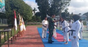 Dandim 0112/Sabang Pimpin Penyerahan Sertifikat Kenaikan Sabuk Kohai Inkai, Wujudkan Semangat Juang Karateka