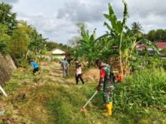 Kebersamaan Terjalin Erat, Babinsa dan Warga Kuta Barat Gotong Royong Bersama