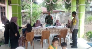 Babinsa Koramil 02/Sukakarya Dampingi Posyandu, Perkuat Upaya Pencegahan Stunting di Gampong Aneuk Laot