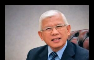 Anak Desa, Dunia ditaklukkan. Istana memanggilnya.