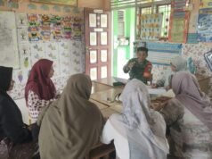 Babinsa Kuta Ateuh Perkuat Sinergi dengan Dewan Guru, Bahas Kegiatan Sekolah Selama Ramadhan