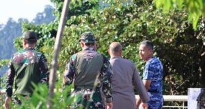 Dukung Gerakan Indonesia ASRI, TNI-Polri dan Forkopimda Gelar Jum’at Bersih di Taman I Love Sabang