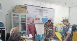 Babinsa Sukajaya Dukung Posyandu, Wujudkan Generasi Sehat Bebas Stunting
