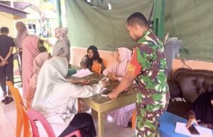 Babinsa Koramil 01/Sukajaya Pantau Posyandu di Gampong Paya, Pastikan Layanan Kesehatan Warga Berjalan Baik