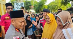 Polres Sabang Bagikan Takjil kepada Masyarakat, Wujud Kepedulian dan Kebersamaan