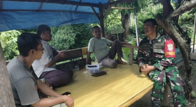 Pererat Silaturahmi Idul Fitri, Babinsa Koramil 02/Sukakarya Sambangi Warga Binaan