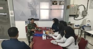 Momentum Idul Fitri, Babinsa dan Petugas Rutan Sabang Perkuat Pengamanan Kunjungan