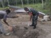 Babinsa Iboih Bantu Warga Bangun Rumah, Pererat Kebersamaan di Wilayah Binaan
