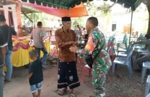 Babinsa Keuneukai Hadiri Khanduri Warga Meninggal, Sampaikan Duka Cita dan Penguatan Moril