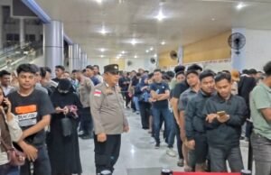 Antrian Padat Sejak Pagi hingga Malam, Polres Sabang Perketat Pengamanan Arus Balik di Pelabuhan Balohan