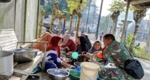 Babinsa Koramil 01/Sukajaya Tunjukkan Sikap Humanis dan Kedekatan dengan Warga