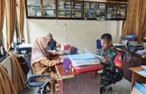 Babinsa Paya Seunara Aktif Perbarui Data Penduduk, Dukung Akurasi Administrasi Gampong