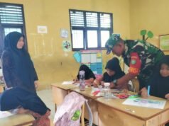 Babinsa Koramil 02/Sukakarya Sambangi SD Negeri 17 Sabang, Beri Motivasi Siswa Tingkatkan Kreativitas